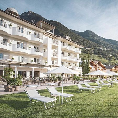 Hotel Maria Theresia Adults-Only Lagundo Exterior photo
