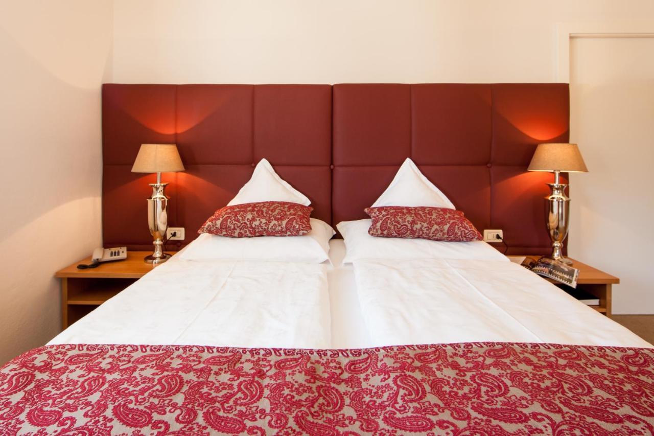Hotel Maria Theresia Adults-Only Lagundo Exterior photo
